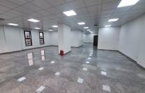 GOMBE/ZONE À: MISE EN LOCATION D'UN GRAND APPARTEMENT/BUREAU DE Haut standing DE 300m² pour siège d'entreprise , institution internationale...Réf. Galerie la Fontaine...  mediacongo
