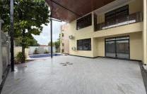 Magnifique villa neuve disponible à la location (piscine, forage, rooftop) dans un quartier calme et sécurisé derrière saint Luc - Macampagne mediacongo