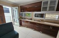 Location d'un duplex de 3 chambres avec piscine meublé 3500 dollars non meublé 3000 dollars garantie locative 4+1 mediacongo