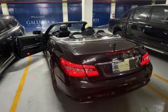 MERCEDESBENZ E550 Collection Sport   Full option  Volant gauche  Automatique  Provenant du Canada  Essence  Cabriolet  Camra recule  Siges en cuir  Prix  26.000 lisolo yaka en