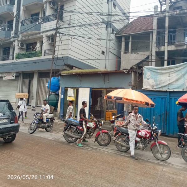 VENTE PARCELLE COMMERCIALE  LIMETE 1re Rue Industriel Sur Petit Boulevard