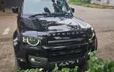 Land Rover Defender 2023 Full option  Sans plaque  Diesel ⛽️  Toit panoramique  Automatique  Moteur impeccable ??  Prix : 70.000$ à discuter légèrement  Localisation appel ?