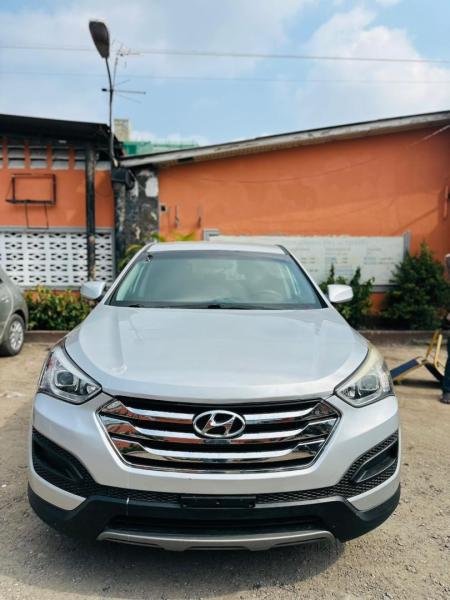 HYUNDAI SANTAFE A VENDRE A KINSHASA 