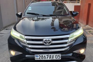 automobile_motos_velos_engins_et_pieces Consulting Immo et C  