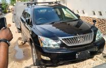 Toyota harrier  Sans plaque  Couleur d’origine  Automatique  Essence ⛽️  4cylyndre Full option  Prx:10500$ Contacter :0828482474 mediacongo