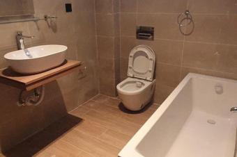 APPARTEMENT  LOU A LA GOMB
