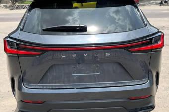 Lexus NX 350h 2025  Full options  Volant droite  Automatique  Moteur impeccable   Prix  28.000  discuter lgrement  Localisation appel   Offre directe