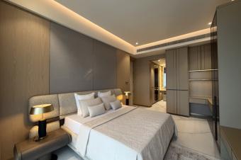Trs bel appartement meubl flambant neuf disponible pour un contrat  longue dure dans limmeuble le plus pris au cur de la Gombe avec le plus grand club house complet 
