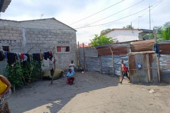 Parcelle  Vendre  Carrire Commune de la NSele  Proche du boulevard lumumba