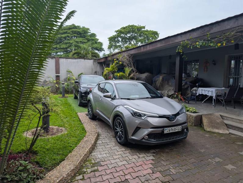 Villa sur Ngum  Macampagne 860m2 1.000.000