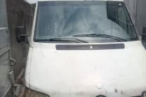 Mercedes benz sprinter cdi Chaise moyenne sans plaque Couleur d’origine localisation lemba eza show ??prix 12500$ suka  automobile_motos_velos_engins_et_pieces