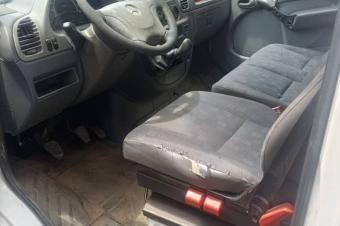 Mercedes benz sprinter cdi Chaise moyenne sans plaque Couleur dorigine localisation lemba eza show prix 12500 suka 