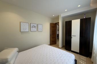 Immeuble neuf avec 9 appartement meubls et un bureau meubl 