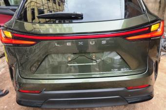 Lexus NX350h 2025 Toit panoramique  Camra de recule  Intrieur cuir rouge  30.000 dernier prix  Localisation appel