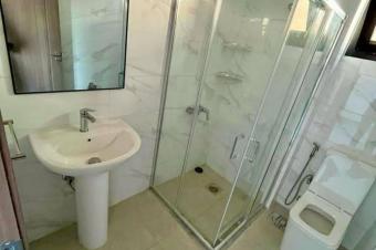 Location appartement  Gombe 2 ch salon cuisine salle de bain 2200 dollars garantie 31