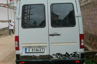 sprinter semi lectronique chassis moyenne 15500 lisolo muke localisation appelle