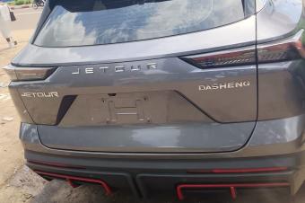 Jetour Dashing   Sans plaque  Full options  Toit panoramique  Anne 2025 Prix 35.000  discuter lgrement  Localisation appel 