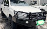 Hilux 2023 moteur 5l diesel manuelle Kilométrage 2700 4cylinder prix 44000 a discuter