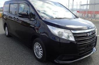 TOYOTA NOAH 4 HYBRIDES PRIX 12500 SIKOYO AZUI MBONGO LOCALISATION APPEL OFFRE SPCIAL DIRECT 0893836485
