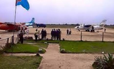 Infos congo - Actualités Congo - -Crash de l’Antonov 72: Une délégation gouvernementale se rend sur le lieu du crash