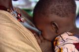 L’allaitement maternel pour sauver plus de 800 000 enfants par an dans le monde