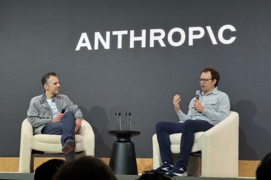 Google injecte 10 milliards de dollars dans la société d’IA Anthropic