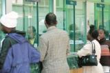  Faut-il accorder aux fonctionnaires de l’État un jour par mois pour le suivi de la paie auprès des banques commerciales ?