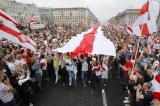 Bélarus : plus de 700 personnes en prison après la manifestation de dimanche