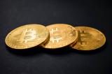 Le bitcoin franchit la barre des 30.000 dollars pour la première fois
