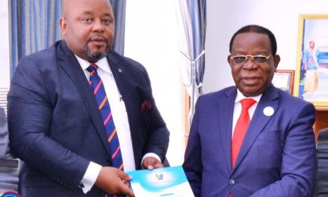 Infos congo - Actualités Congo - -Sénat : le projet du Budget 2022 déposé pour une seconde lecture