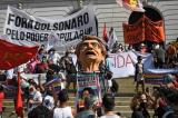 Brésil : des milliers de manifestants contre Jair Bolsonaro et sa gestion de la pandémie