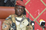 Burkina Faso : le capitaine Traoré devient président et promet une transition rapide