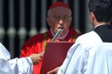 Le cardinal Giovanni Battista Re rend hommage au Pape François : « Il a touché les esprits et les cœurs »