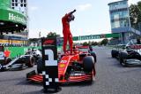 Formule 1: Charles Leclerc enchaîne et s’impose avec sa Ferrari à Monza