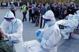 La Chine enregistre près de 3.400 cas de coronavirus en un jour, record en deux ans