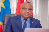 Claudel Lubaya pour la suppression du Go-pass et taxes similaires dans les aéroports en RDC