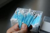 L’utilisation de coton-tige pour le nettoyage du conduit auditif serait néfaste (Médecin)