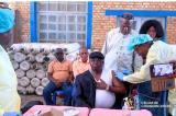 Kasaï : la campagne de vaccination contre Ebola lancée par le gouverneur de province