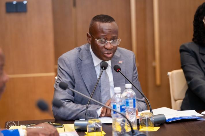Carburant à Beni : le prix ramené à 4.200 FC après des échanges entre les députés du Nord-Kivu et Mukoko Samba