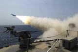 L'Iran tire des missiles en guise d'avertissement contre des navires militaires américains