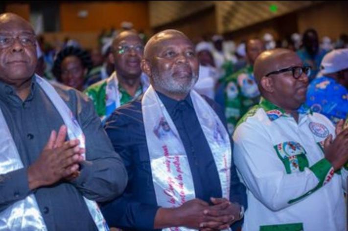Adoption de la charte et du règlement de l’Union sacrée de la Nation à Kinshasa
