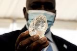 Le Botswana menace de couper les ponts avec le géant du diamant De Beers
