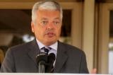 Présidentielle: Didier Reynders attend les conclusions des observateurs avant de prendre une attitude
