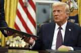 Six mois de présidence de Donald Trump : « Les États-Unis sont devenus un autre pays »
