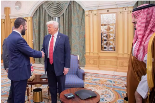 Donald Trump a demandé au dirigeant syrien Ahmed al-Charaa de normaliser les liens avec Israël