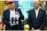 Trump menace Moscou de nouvelles sanctions mais n'exclut pas d'inviter Poutine au Mondial de foot