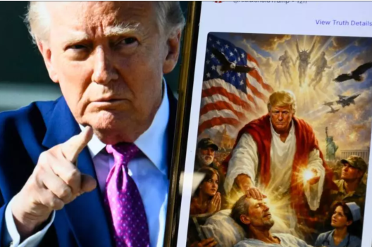 Trump présenté en Jésus : face aux accusations de « blasphème », le président américain retire l'image