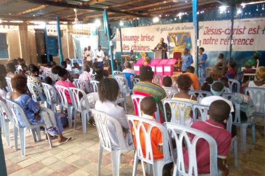 Kinshasa : 19 000 églises reconnues, 30 000 dossiers en attente, note le ministre de la Justice