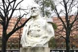 Bruxelles: la statue du général Emile Storms, l’un des Belges qui contribua à la création de L'EIC, sera bientôt déboulonnée et déplacée vers l’Africa Museum à 