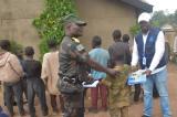 Beni : l’armée remet à la société civile de Beni 18 ex-otages et enfants sortis des groupes armés